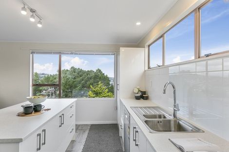 Photo of property in 15a Lenox Grove, Johnsonville, Wellington, 6037