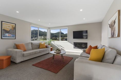 Photo of property in 35 Saint Andrews Drive, Pauanui, Hikuai, 3579