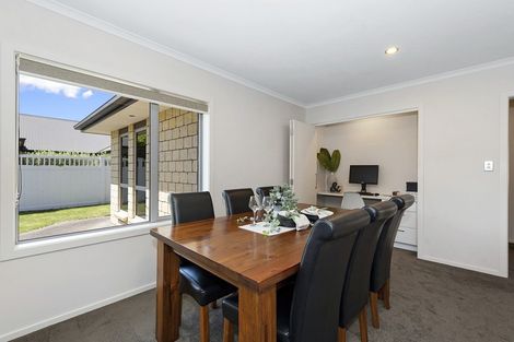 Photo of property in 5 Bramber Street, Flagstaff, Hamilton, 3210