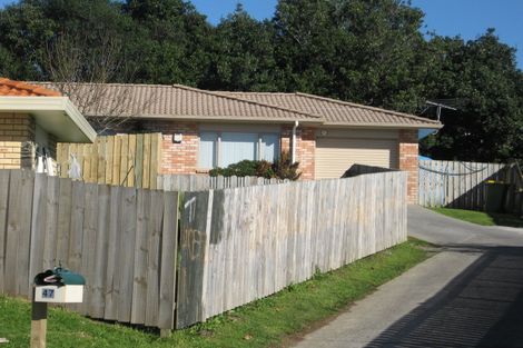 Photo of property in 47 Castlefinn Drive, Weymouth, Auckland, 2103