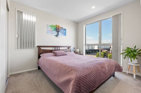 Photo of property in 4 Courage Road, Papakura, 2110