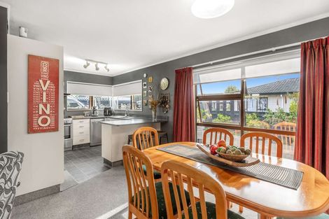 Photo of property in 2d Woodfield Avenue, Roslyn, Palmerston North, 4414