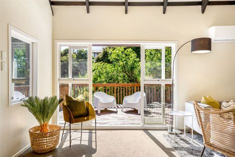 Photo of property in 2/19 Utting Street, Birkdale, Auckland, 0626