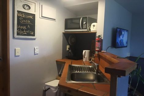 Photo of property in 2 Higgs Road, Mapua, 7005