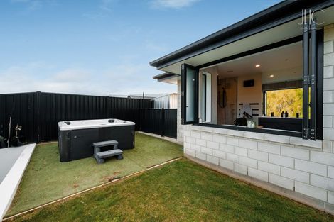 Photo of property in 8 Pegasus Court, Mount Pisa, Cromwell, 9383