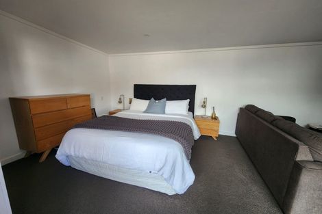 Photo of property in 18 Liverpool Street, Miramar, Wellington, 6022