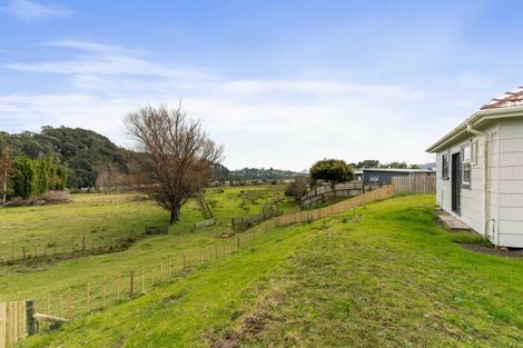 Photo of property in 203 Port Road, Whangamata, 3620