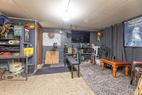 Photo of property in 22 Staffa Street, Woolston, Christchurch, 8062