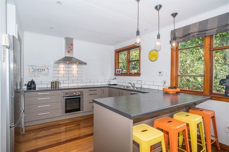 Photo of property in 14 Norwich Place, Awapuni, Palmerston North, 4412