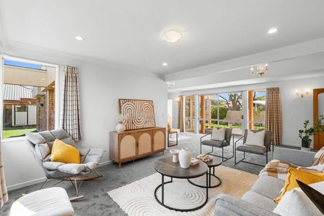 Photo of property in 158 Hawthornden Road, Avonhead, Christchurch, 8042