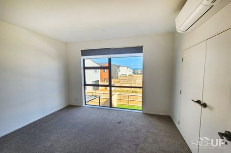 Photo of property in 8 Landing Path Drive, Hobsonville, Auckland, 0616