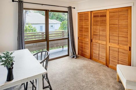 Photo of property in 190 Paremata Road, Paremata, Porirua, 5024