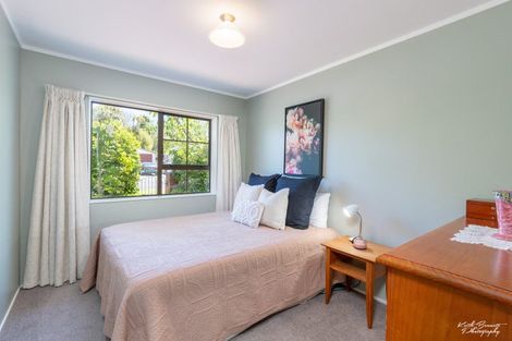 Photo of property in 2b Terminus Street, Silverstream, Upper Hutt, 5019
