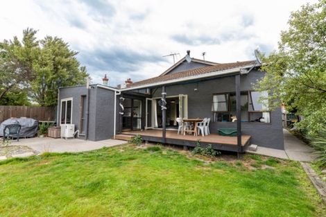 Photo of property in 103 Hargest Crescent, Saint Clair, Dunedin, 9012