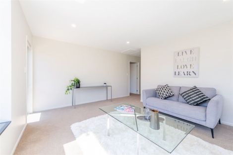 Photo of property in 3b Dickson Crescent, Hornby, Christchurch, 8042