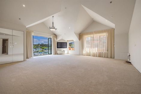 Photo of property in 68 Harbour Village Drive, Gulf Harbour, Whangaparaoa, 0930