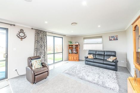 Photo of property in 39 Magnolia Crescent, Tawhero, Whanganui, 4501