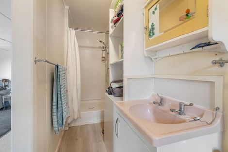 Photo of property in 27 Pakeha Street, Matata, Whakatane, 3194