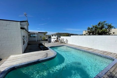 Photo of property in 1/3 Brown Street, Hauraki, Auckland, 0622