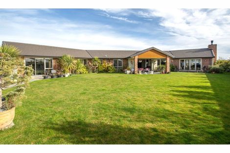 Photo of property in 6 Te Waihora Street, Pegasus, 7612