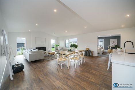 Photo of property in 19 Silicon Way, Fitzherbert, Palmerston North, 4410