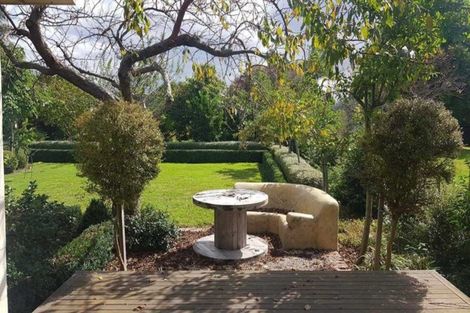 Photo of property in 1 Avenue Road, Greenmeadows, Napier, 4112