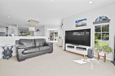 Photo of property in 1159 Whangaparaoa Road, Gulf Harbour, Whangaparaoa, 0930