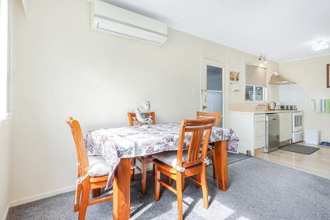 Photo of property in 4 Totara Drive, St Andrews, Hamilton, 3200