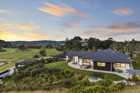 Photo of property in 19 Titoki Lane, Whangamata, 3691