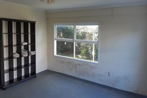 Photo of property in 1a Coronation Street, Belmont, Auckland, 0622