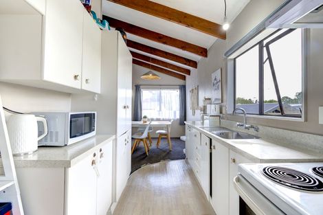 Photo of property in 8a Carey Street, Maeroa, Hamilton, 3200