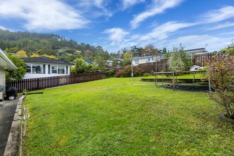 Photo of property in 26 Fendalton Crescent, Pinehaven, Upper Hutt, 5019
