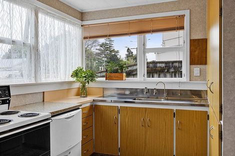 Photo of property in 188a Brooklands Road, Vogeltown, New Plymouth, 4310