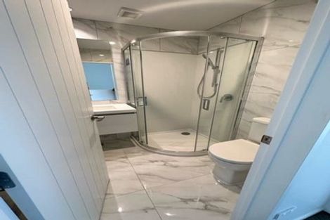 Photo of property in 6/26 Springvale Drive, Fairview Heights, Auckland, 0632