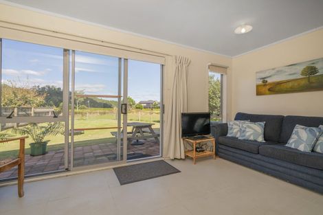 Photo of property in 63 Oyster Drive, Cooks Beach, Whitianga, 3591