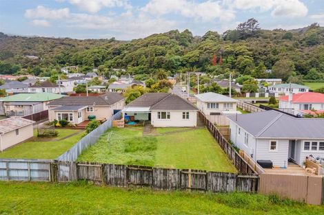 Photo of property in 11 Moohan Street, Wainuiomata, Lower Hutt, 5014