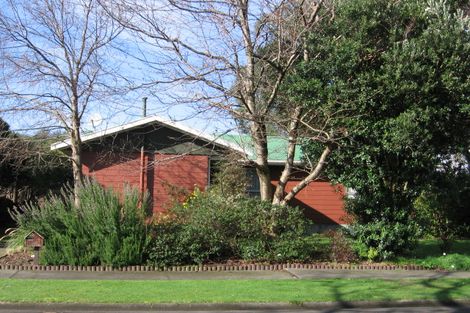 Photo of property in 3 Otira Place, Awapuni, Palmerston North, 4412