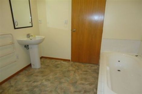 Photo of property in 5/25 Grove Road, Addington, Christchurch, 8024