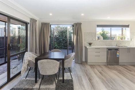 Photo of property in 2 Manuka Street, Mairehau, Christchurch, 8013