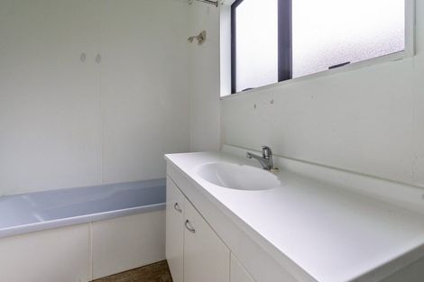 Photo of property in 50a Weldene Avenue, Glenfield, Auckland, 0629