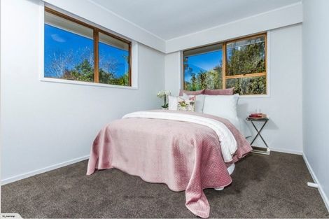 Photo of property in 2/15 Long Bay Drive, Torbay, Auckland, 0630