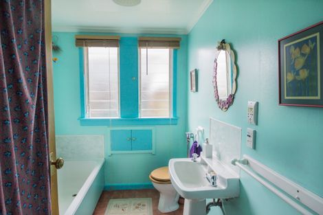 Photo of property in 4 Tweed Street, South Hill, Oamaru, 9400