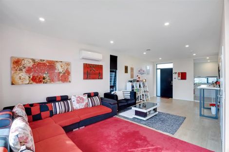 Photo of property in 83 Walters Road, Papakura, Takanini, 2110