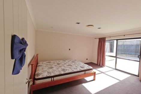 Photo of property in 30 Sandwich Road, St Andrews, Hamilton, 3200