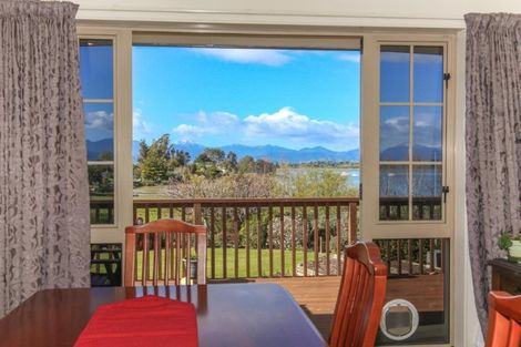 Photo of property in 10 Coutts Place, Mapua, 7005