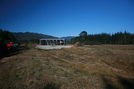 Photo of property in 30a Romilly Street, Westport, 7825