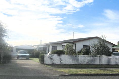 Photo of property in 1242 Louie Street, Parkvale, Hastings, 4122