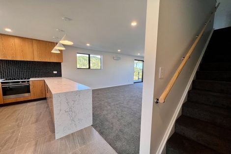 Photo of property in 14 Bee Lane, Whitby, Porirua, 5024