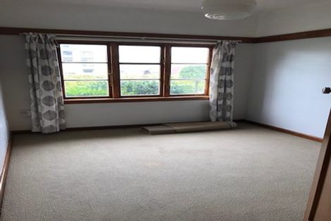 Photo of property in San Marino Apartments, 4/4 Oak Park Avenue, Te Aro, Wellington, 6011