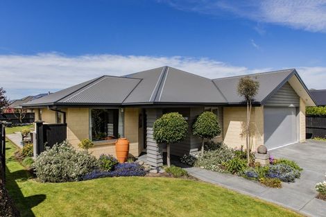 Photo of property in 20 Churchill Drive, Rangiora, 7400